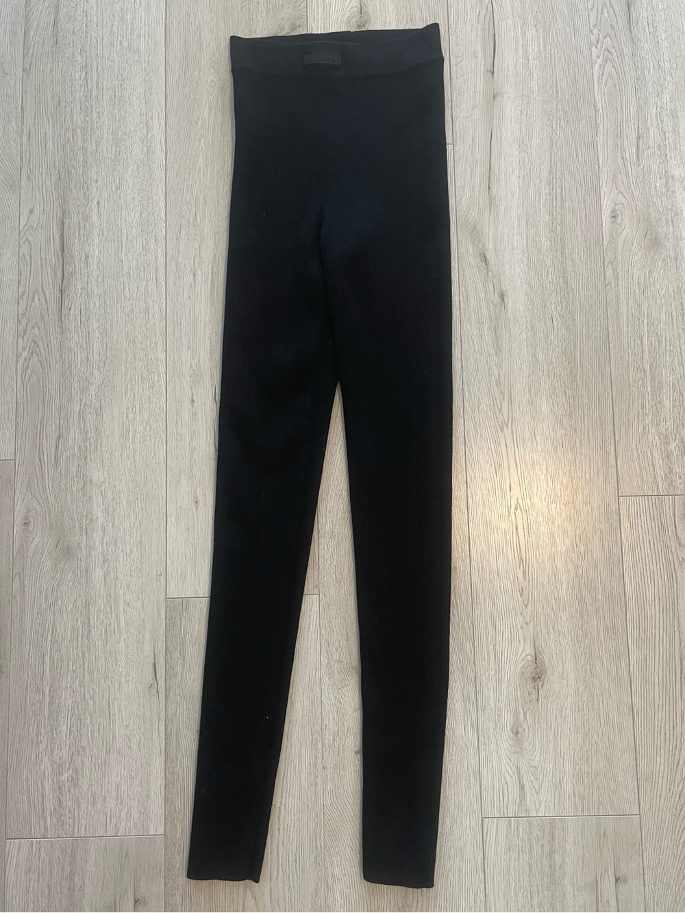 Essentials Fear Of God Black Cotton-Blend Ribbed Knit Leggings - Picture 6 of 7